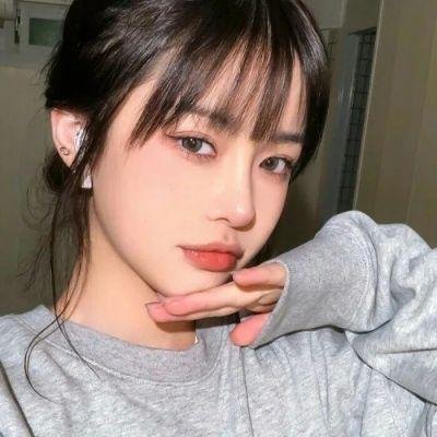 爱丽丝镜中奇遇
